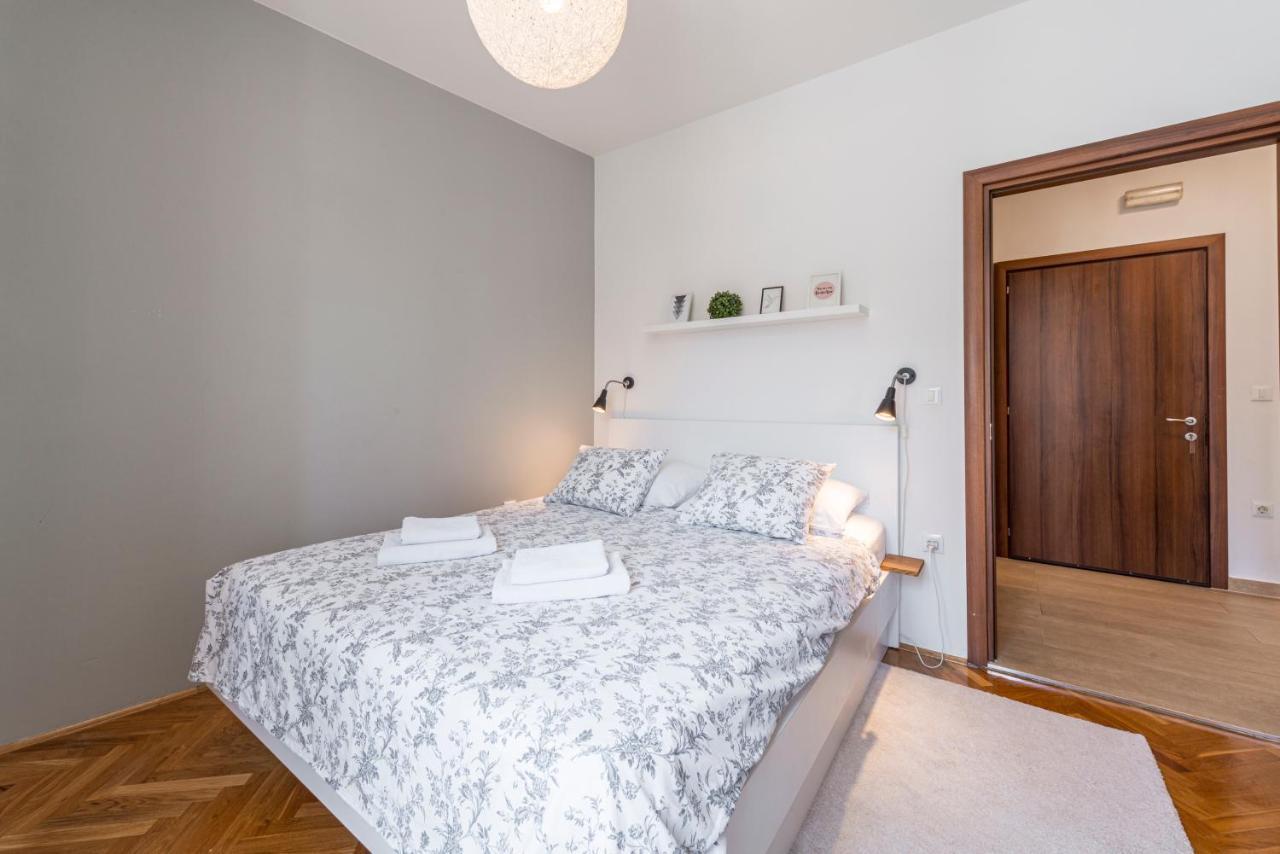 51 Street Apartment Дубровник Экстерьер фото