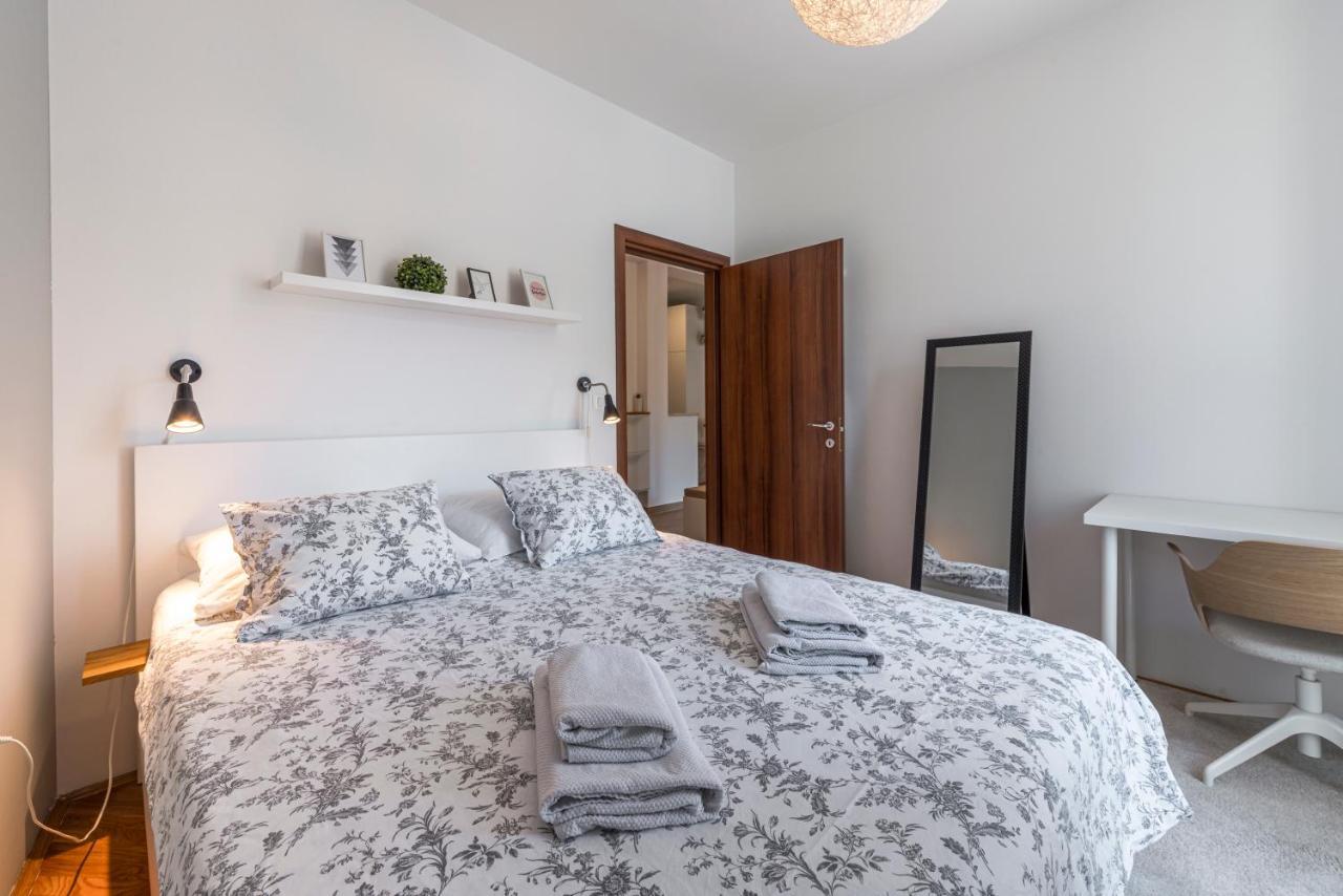 51 Street Apartment Дубровник Экстерьер фото